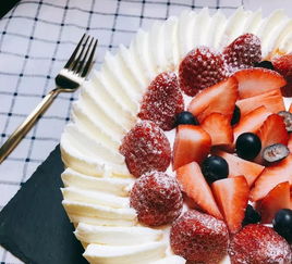 斜杠名廚Brian Tan專訪 甜品西餐與美食圖書館背后，他如何玩轉(zhuǎn)小餐飲潮流